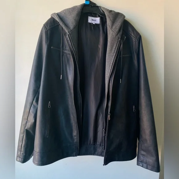 Host pick 🌟Maddox - Marsden Hood leather Jacket in Black - size L - Picture 2 of 7
